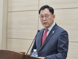 최광훈 회장은 이사회를 통해 비대면 진료 시범사업에 대응하기 위한 공적처방전달시스템의 중요성을 강조했다.