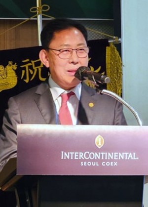 ▲ 최광훈 회장은 비대면 진료 시범사업에 대응하기 위한 공적처방전달시스템 가입을 독려했다.