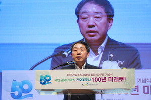 강승규 시민사회수석.