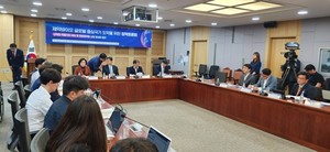 ▲ 제약계는 제약바이오 글로벌 중심국가 도약을 위해 제도 개선 및 정부의 지원을 촉구했다.