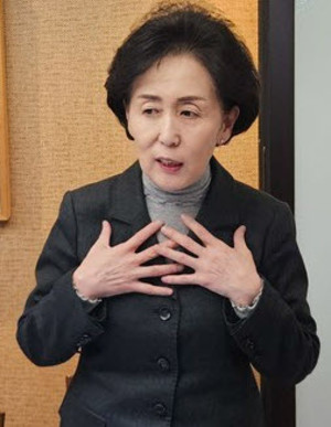 서울시약사회 권영희 회장은 올해 성분명 처방 운동에 성과가 있었다고 자평했다.