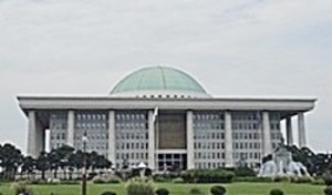 1월 임시국회 일정이 공개됐지만, 상임위 개최 여부는 미지수로 남았다.