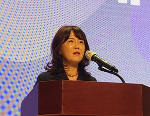 ▲ 김영진 회장.