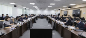 복지부는 25일, 2024년도 제2차 건정심 회의를 개최했다.