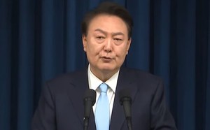 윤 대통령은 1일, 대국민 담화를 통해 의대 정원 2000명 증원은 의료개혁을 위한 최소한의 숫자임을 강조했다.