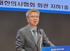 김택우 위원장.
