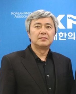 안양수 위원.