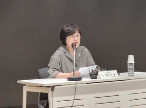 ▲ 최안나 대변인.