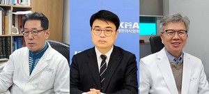 ▲ (왼쪽부터) 김교웅 의장, 임현택 회장, 김택우 회장.