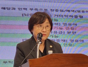최안나 대변인.