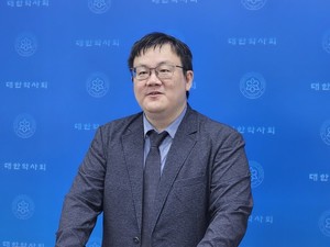 ▲ 박현진 회장은 대한약사회장 선거 도전자들이 청년 약사들의 문제에 제대로 접근하길 바란다고 전했다.