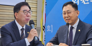  ▲ 박영달 회장(왼쪽)과 최광훈 회장이 13일 비공개 회동을 가졌다.