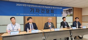 ▲ 가정의학과의사회는 예방접종비가 인상되지 않아 개원의들의 부담으로 작용하고 있다고 지적했다.