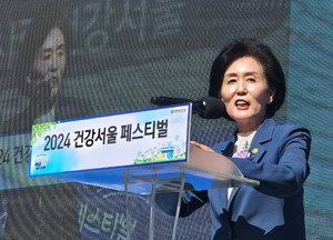 ▲ 권영희 회장은 시민들의 건강을 위해 성분명 처방 도입이 필요하다고 주장했다.