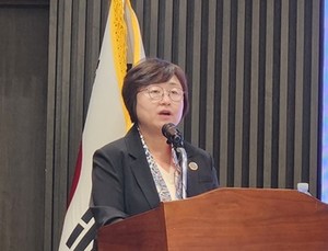 최안나 대변인.