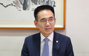 ▲ 김종환 전 서울시약사회장은 24일 저녁, 대한약사회장 선거에서 하차한다고 발표했다.