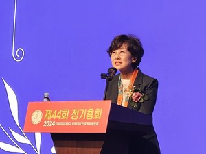 ▲ 신민경 회장은 약사들이 걱정하지 않고, 업에 종사할 수 있도록 하는 후보가 약사사회 선장이 되길 바란다고 말했다.