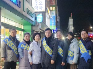 ▲ 연제덕 후보가 공공심야약국에 대한 정부 지원 예산을 상향해야 한다고 주장했다.