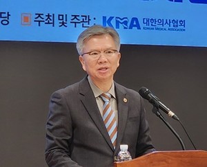 김택우 회장.