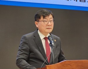 박명하 이사장.