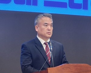 김성근 대변인.