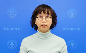 ▲ 노수진 이사는 정례브리핑에서 긴급 지부장회의 결과를 공유했다.