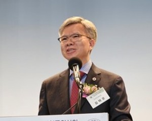 의협은 윤석열 대통령 탄핵 인용결정을 환영한다는 뜻을 밝혔다.