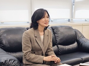 문은희 과장은 식약처의 의약품 유사포장 개선을 위한 노력을 설명했다.
