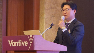 지난 2월 박스터 신장사업부에서 분사한 밴티브의 한국 법인, 밴티브코리아가 출범 후 첫 기자간담회를 통해 ‘생명유지를 위한 장기(臟器) 치료 전문 기업’이라는 비전을 제시했다. 밴티브코리아 임광혁 대표가 비전을 제시하고 있다.