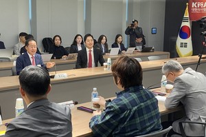 ▲ 홍준표 대선 예비후보가 의협을 방문했다.