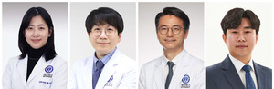 (왼쪽부터) 현혜경 교수, 허철웅 교수, 김태일 교수, 손낙훈 교수