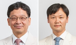 ▲ 김영호 교수(왼쪽)와 홍성노 교수.