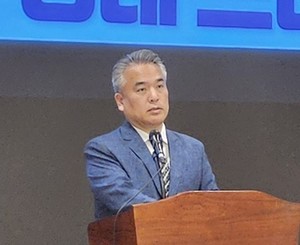 김성근 대변인.