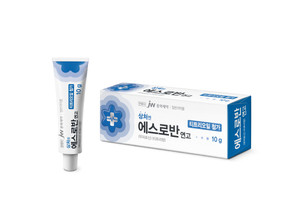 JW중외제약은 피부 진정 성분인 티트리오일을 더한 외용 항생제 ‘에스로반 연고’ 신제품을 출시했다고 4일 밝혔다.