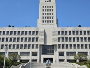▲ 대법원이 의약품 택배 판매가 약사법 위반이 아니라고 판단한 2심 판결을 뒤집었다.