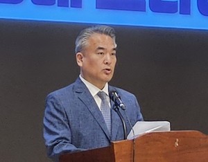 김성근 대변인.