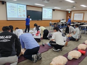 ▲ 국립중앙의료원이 응급 간호 Basic 교육을 마무리했다.