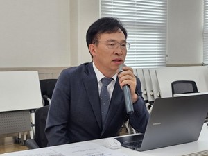 ▲ 연제덕 회장은 20회 경기약사 학술대회의 취지와 방향성을 설명했다.