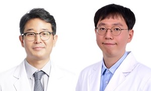 ▲ 김명규 교수(왼쪽)와 이호진 교수.