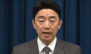 강훈식 비서실장은 이재명 대통령이 보건복지부 장관에 정은경 전 청장을 지명하고, 식약처 오유경 처장의 유임을 결정했다고 발표했다.