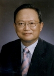 심사평가원 김영창 수원지원장의 의료보험 28년 인생은 보람으로 가득찼다.