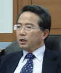 시도협 한상회 회장은 " 중앙회가 추진하고 있는 물류의 대형화와 선진화는 현실에 맞지 않는다" 고 말했다.