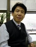 박상두 부장은 산은 건강과 심신의 안정 등 여러모로 우리에게 유익함을 안겨준다고 강조하는 산 예찬론자다.