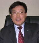 공단 구로지사 이수열 지사장은 직원 화합을 통한 고객만족을 지향하고 있다.