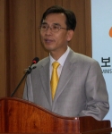 유시민 보건복지부 장관이 22일 장관직에서 퇴임했다.