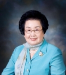 한나라당 문희의원은 안정성 등을 이유로 성분처방을 의사들이 반대하는 것은 자가당착에 빠진 결과라고 비판했다.