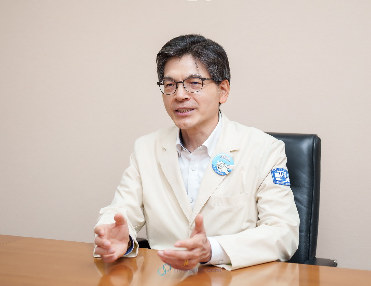 ▲ 민 교수는 "우리나라는 현재 4차 이상의 치료에서만 다잘렉스에 급여를 적용하고 있는데, 4차 치료는 이미 환자들이 노쇠하고 컨디션이 나빠진데다 약제에 대한 내성도 많이 생겼기 때문에 효과가 떨어진다”고 아쉬움을 토로했다.