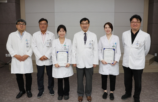 ▲ 인제대학교 상계백병원이 24일 제6회 전공의 학술상 시상식을 개최했다고 밝혔다.
