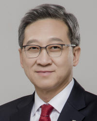 ▲ 이기형 교수.