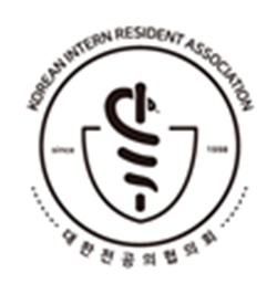 ▲ 전공의들이 필수의료과 전공의 지원 미달 사태가 열악한 수련환경 및 의료사고의 법적 부담 등으로 인한 것이라며 대책 마련을 촉구했다.